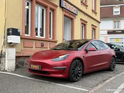 Rouge Utilisé 2021 Tesla Model 3 Performance Berline | 27 990 € (Bon prix)