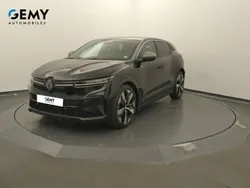 Noir Utilisé 2022 Renault Mégane Techno Berline | 22 989 € (Prix juste)