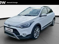 Blanc Utilisé 2019 Hyundai i20 Active Berline | 12 999 € (Prix juste)