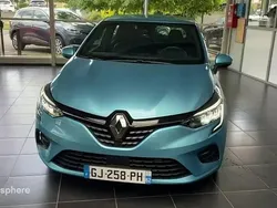 Bleu Utilisé 2022 Renault Clio V Intens Berline | 15 999 € (Prix juste)