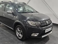 Utilisé 2017 Dacia Sandero Stepway Citadine | 9 390 € (Prix juste)