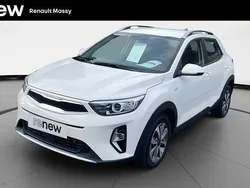 Blanc Utilisé 2023 Kia Stonic Active SUV | 17 490 € (Bon prix)