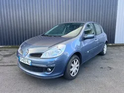 Utilisé 2008 Renault Clio II Authentique Berline | 3 790 €