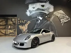 Porsche 911 Carrera 4 GTS
