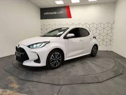 Utilisé 2022 Toyota Yaris Hybrid Design Berline | 20 190 € (Prix juste)