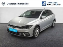 Reflet d'argent metallise Utilisé 2024 VW Polo Style Berline | 22 790 € (Prix assez cher)