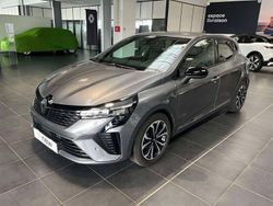 Gris Utilisé 2024 Renault Clio V Techno Citadine | 16 870 € (Prix juste)