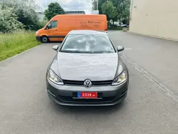 Gris Utilisé 2014 VW Golf VII Citadine | 8 990 € (Prix assez cher)