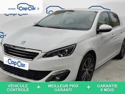 Blanc Utilisé 2014 Peugeot 308 Allure Berline | 10 990 € (Prix assez cher)