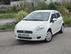 Blanc Utilisé 2009 Fiat Grande Punto Citadine | 2 300 €