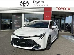 Utilisé 2024 Toyota Corolla Design Berline | 26 980 € (Prix juste)