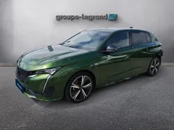 Vert Utilisé 2021 Peugeot 308 GT Berline | 20 990 € (Prix assez cher)