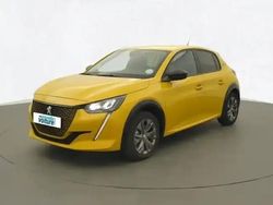 Jaune Utilisé 2023 Peugeot e-208 Style Citadine | 17 690 € (Prix juste)