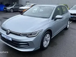 Gris Utilisé 2025 VW Golf VIII Life Berline | 32 190 € (Prix cher)