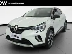 Blanc Utilisé 2024 Renault Captur Techno SUV | 20 699 € (Prix juste)