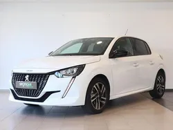 Blanc Utilisé 2023 Peugeot 208 Allure Citadine | 15 900 € (Prix juste)