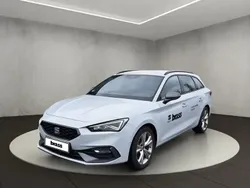 Blanc Utilisé 2024 Seat Leon FR Break | 29 450 € (Prix cher)