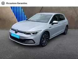 Argente Utilisé 2024 VW Golf VIII Style Berline | 31 990 € (Prix cher)