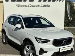 Blanc cristal Utilisé 2022 Volvo XC40 SUV | 28 400 €