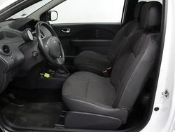 Utilisé 2011 Renault Twingo Initiale Citadine | 3 500 € (Bon prix)