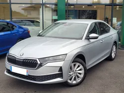 Gris Utilisé 2024 Skoda Octavia Berline | 27 990 €