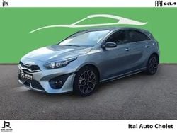 Gris Utilisé 2024 Kia Ceed GT GT-Line Berline | 22 990 € (Prix juste)