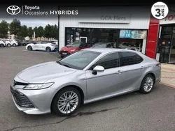 Utilisé 2019 Toyota Camry Lounge Berline | 25 990 € (Prix assez cher)