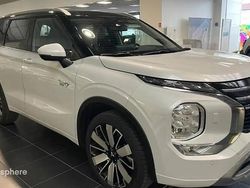 Occasion 2025 Mitsubishi Outlander P-HEV Instyle SUV | 58 999 € (Prix assez cher)