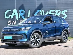 Bleu Utilisé 2024 VW Tiguan Life SUV | 41 490 € (Prix cher)
