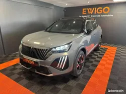 Gris Nouvelle 2025 Peugeot 2008 GT SUV | 28 990 € (Prix juste)