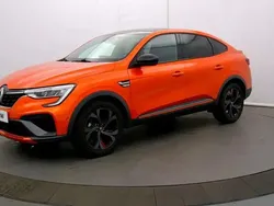 Orange Utilisé 2022 Renault Arkana R.S. SUV | 21 099 € (Prix juste)