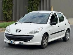 Blanc Utilisé 2009 Peugeot 206 Citadine | 3 999 € (Prix juste)
