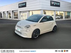 Noir venom Nouvelle 2024 Abarth 500e Citadine | 30 990 € (Prix juste)