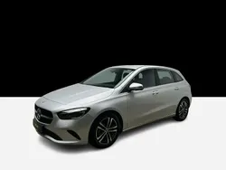 Argent Utilisé 2023 Mercedes B180 Progressive Monospace | 31 784 € (Prix juste)