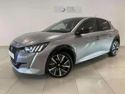 Gris Utilisé 2022 Peugeot 208 GT-line Citadine | 16 990 € (Prix juste)
