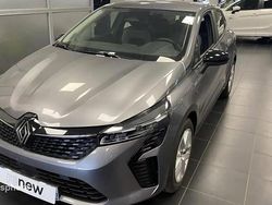 Gris Utilisé 2025 Renault Clio V Evolution Berline | 20 250 € (Prix cher)