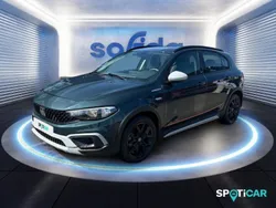 Vert Utilisé 2023 Fiat Tipo Cross Berline | 17 936 € (Bon prix)