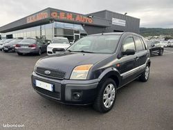Gris Utilisé 2007 Ford Fusion Break | 4 490 €