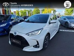 Utilisé 2022 Toyota Yaris Hybrid Design Berline | 18 490 € (Prix juste)