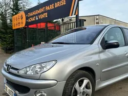 Utilisé 2005 Peugeot 206 Style Citadine | 4 995 € (Prix juste)