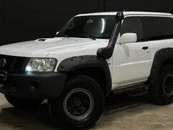 Blanc Utilisé 2007 Nissan Patrol SUV | 17 990 €