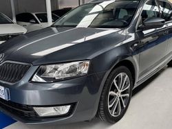 Utilisé 2015 Skoda Octavia Tour Berline | 13 490 € (Super prix)