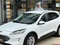 Blanc Utilisé 2020 Ford Kuga Titanium SUV | 19 990 € (Bon prix)