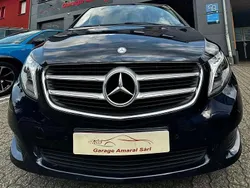 Bleu Utilisé 2017 Mercedes V220 Monospace | 40 923 € (Prix cher)
