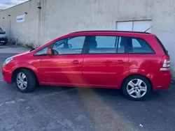 Rouge Utilisé 2012 Opel Zafira Edition Monospace | 1 999 €