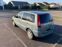 Bleu Utilisé 2010 Ford Fusion Monospace | 2 200 €