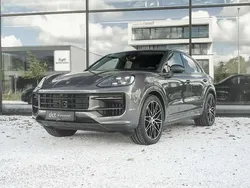 Gris Nouvelle 2025 Porsche Cayenne SUV | 132 900 €