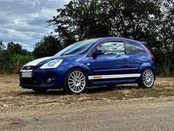 Bleu Utilisé 2005 Ford Fiesta ST Citadine | 8 500 €