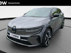 Gris Utilisé 2022 Renault Mégane Techno Berline | 23 999 € (Prix juste)