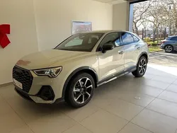 Argent rosée métallisé Utilisé 2024 Audi Q3 Sportback S-Line SUV | 50 800 €